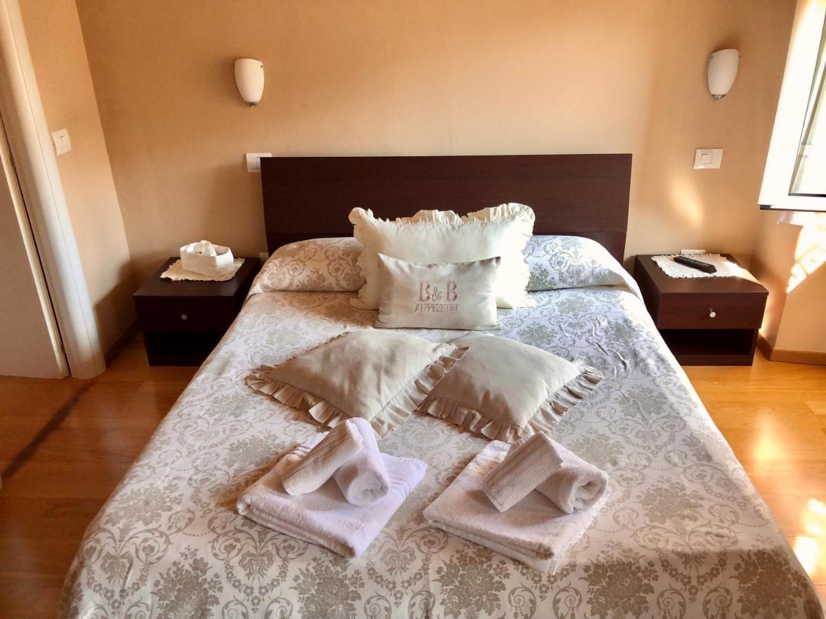 Affittacamere In Piazzetta Sarzana Zewnętrze zdjęcie